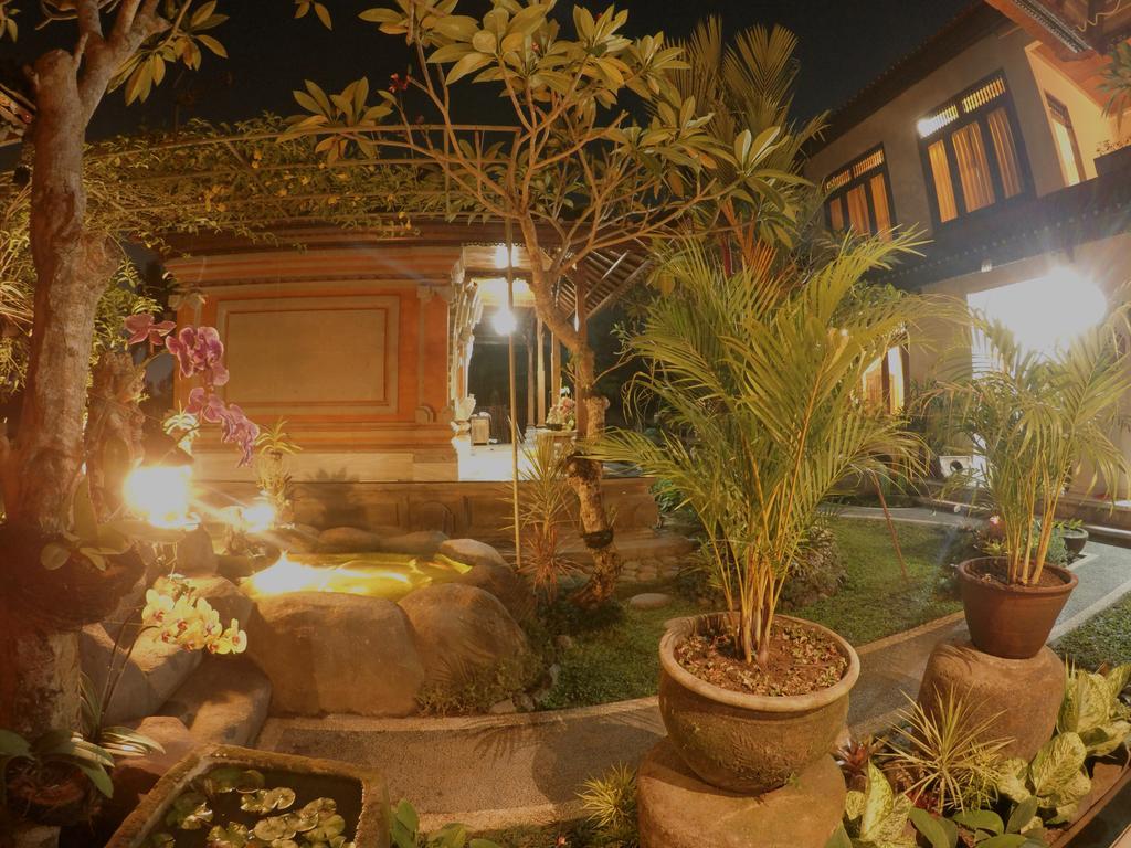 Pondok Prapen Guest House Ubud Esterno foto