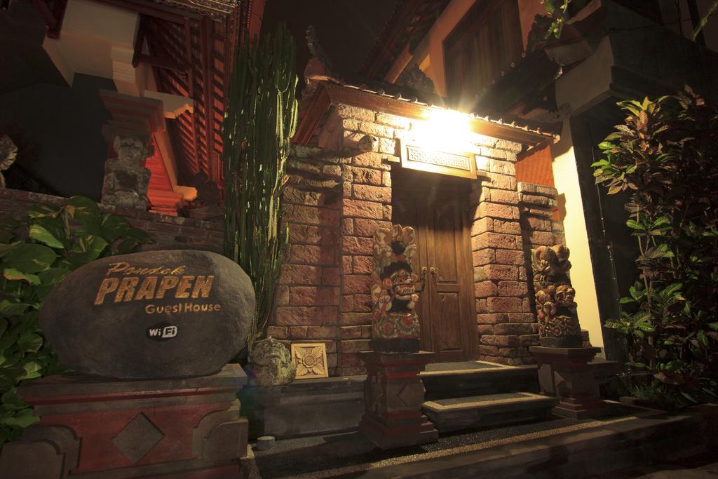Pondok Prapen Guest House Ubud Esterno foto