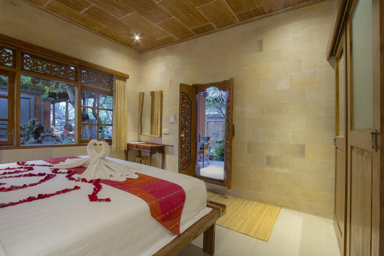 Pondok Prapen Guest House Ubud Esterno foto