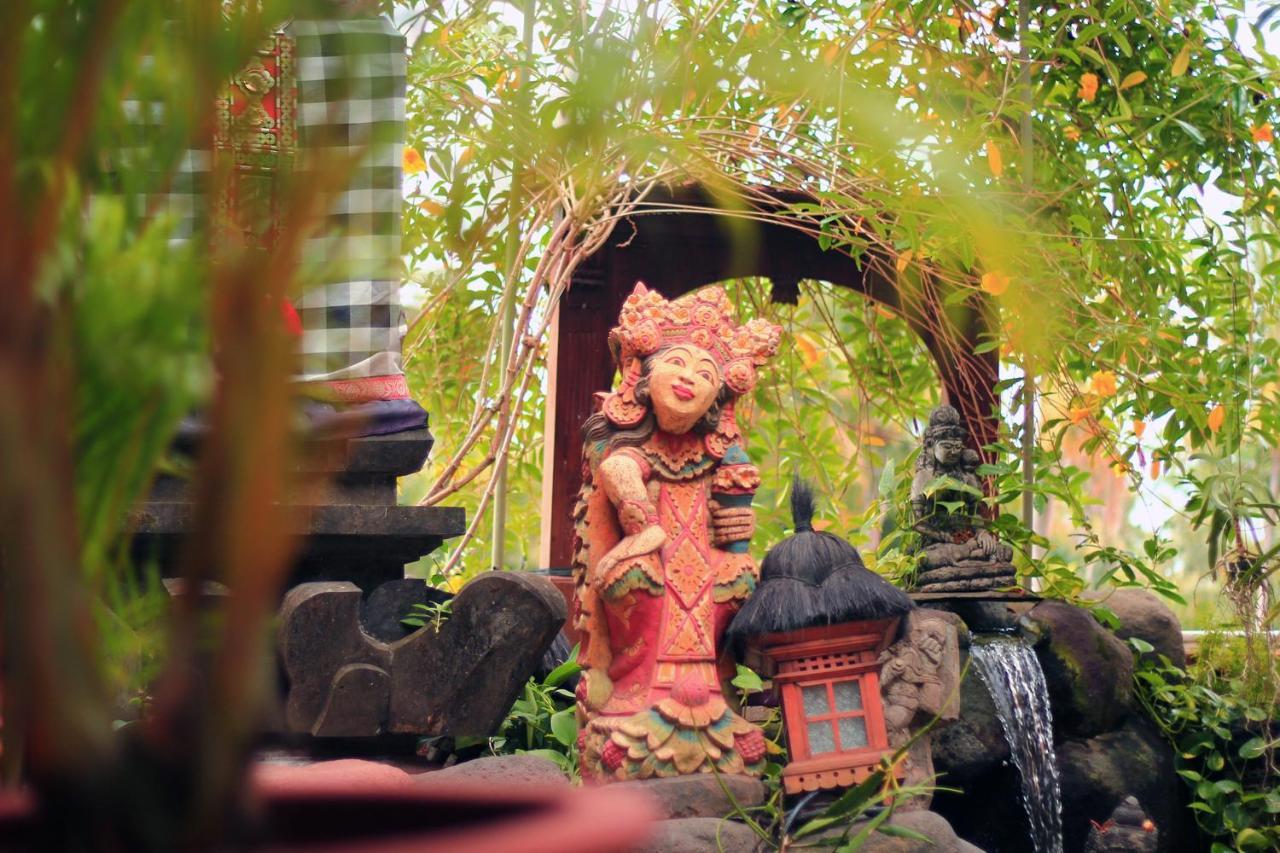 Pondok Prapen Guest House Ubud Esterno foto